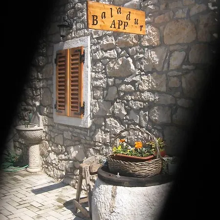 Apartman Baladur